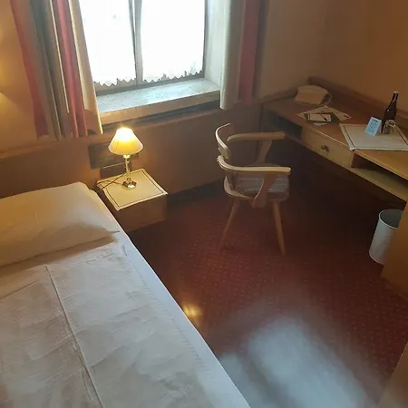Pension Klausenhof Inn 3*